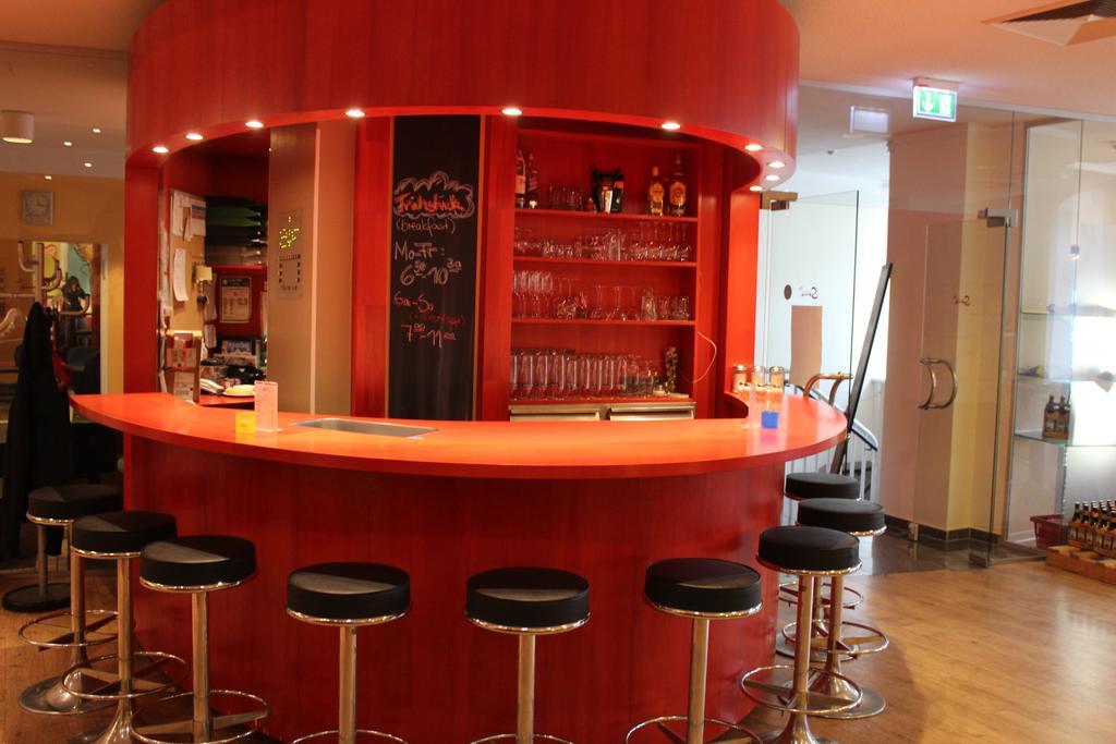 罗斯托克小太阳酒店 外观 照片